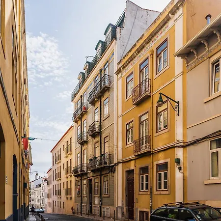 Downtown Castle And River View Lizbona