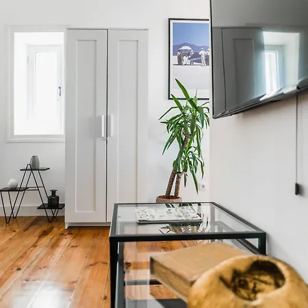 Downtown Castle And River View Lisboa