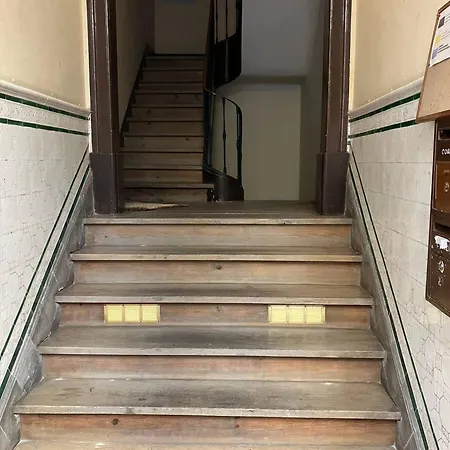 Διαμέρισμα Downtown Castle And River View *