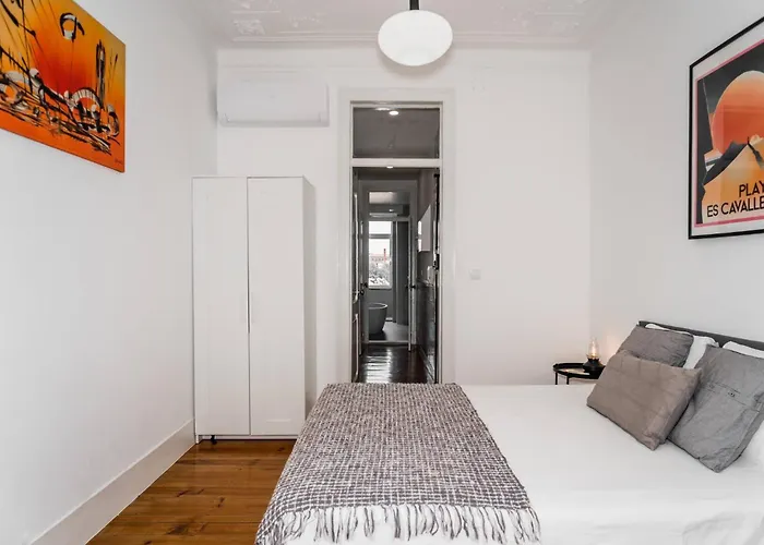 Downtown Castle And River View Apartamento *