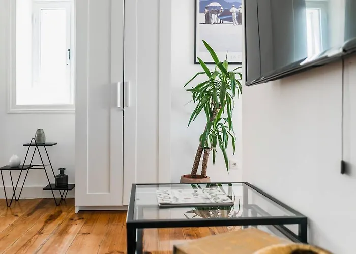 Downtown Castle And River View Lisboa