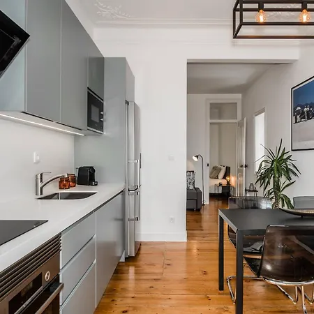 Apartment Downtown Castle And River View *